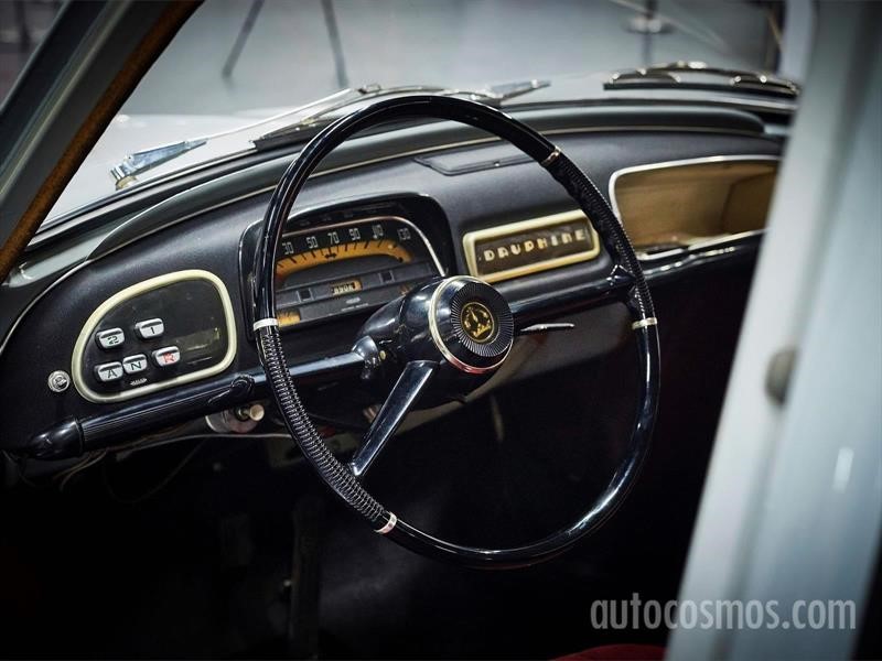 120 años, visita a Renault Classic
