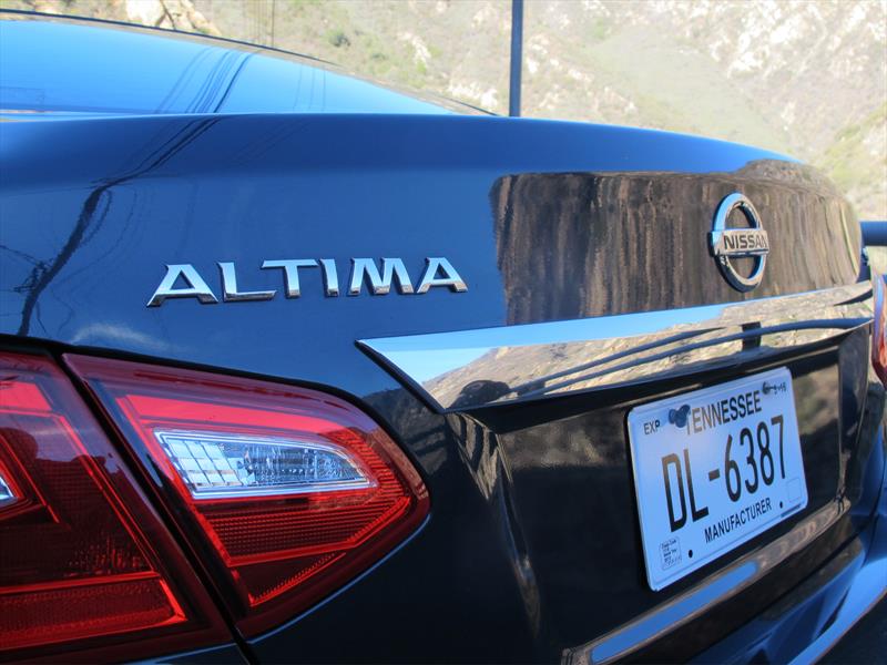 Nissan Altima 2017