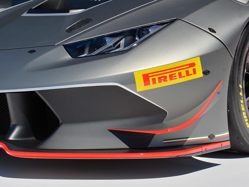 Lamborghini Huracan LP620-2 Super Trofeo