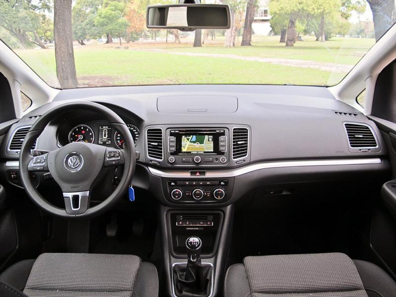 Volkswagen Sharan a prueba