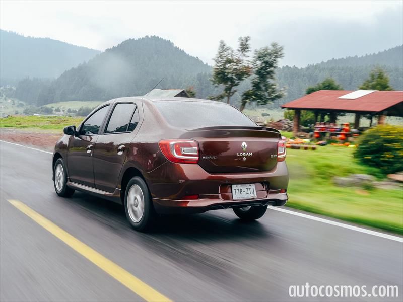 Renault Logan 2015
