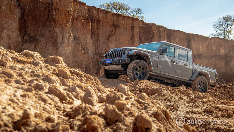 Jeep Gladiator Mojave 2021 prueba