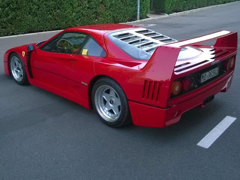 Ferrari F40 1992 vendido en subasta