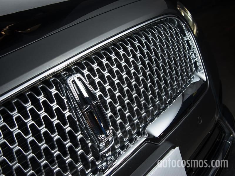 Lincoln Continental 2018