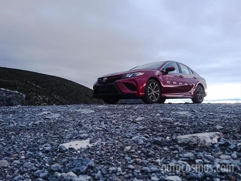 Toyota Camry 2018