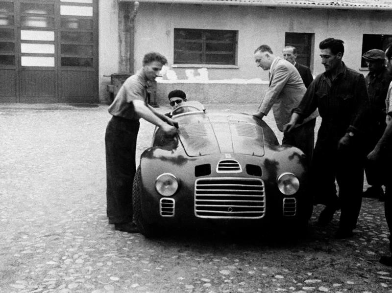 120º aniversario de Enzo Ferrari