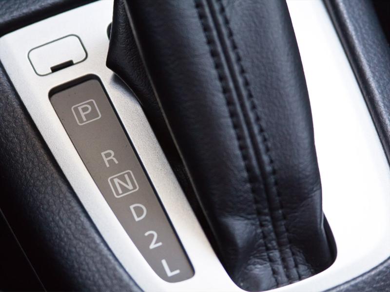 Suzuki Swift GLS Automático 2012