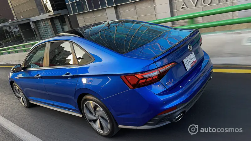 Volkswagen Jetta GLI 2022 a prueba