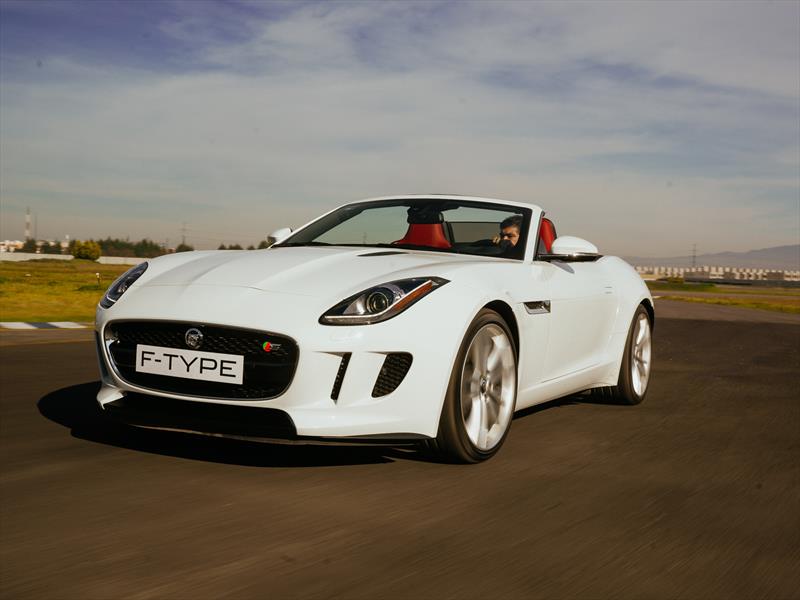 Jaguar F-Type 2014