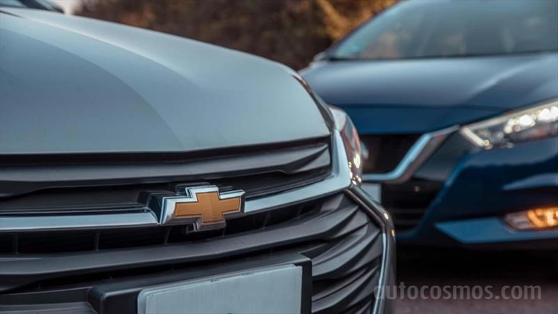 Chevrolet Onix vs Nissan Versa