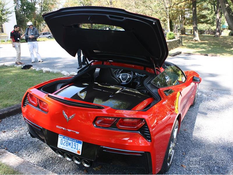 Corvette Stingray 2014 llega a México