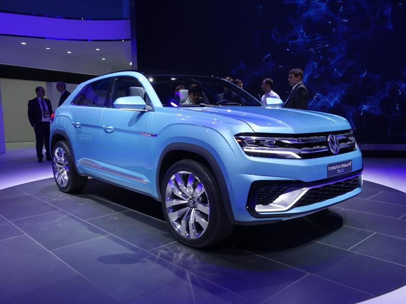 Volkswagen Cross Coupé GTE Concept