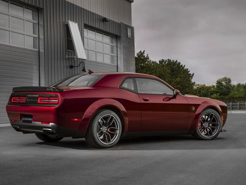 Dodge Challenger SRT Hellcat Widebody 2018