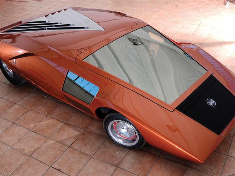 Retro concepts: Stratos Zero