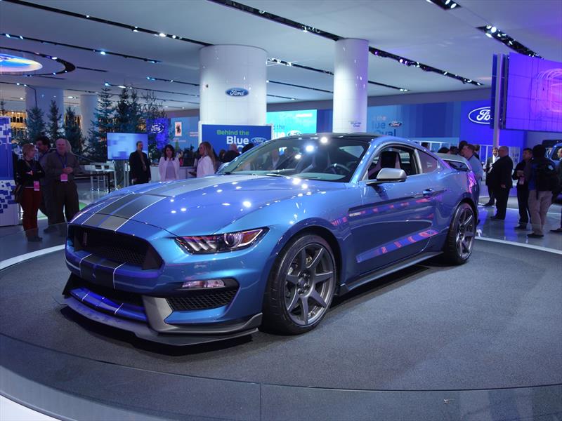 Shelby GT350R 2016