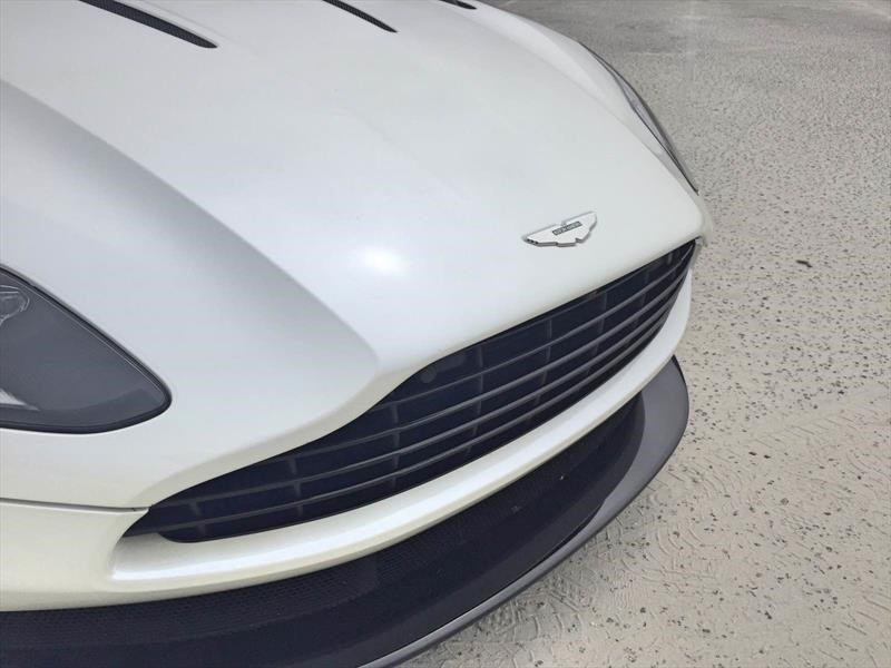 Aston Martin DB11 - Prueba de manejo