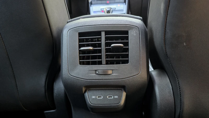 Test VW T-Cross 200 TSI 2025