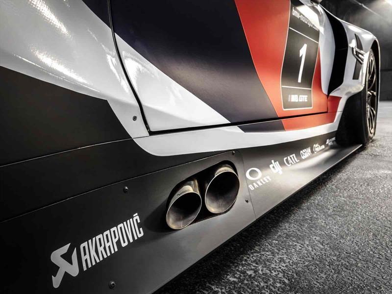 BMW M8 GTE