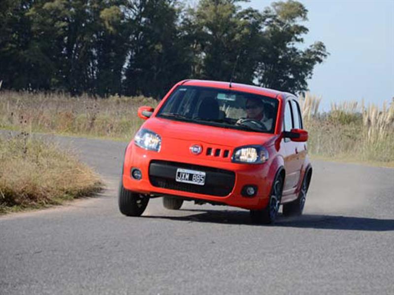FIAT Uno Sporting a Prueba