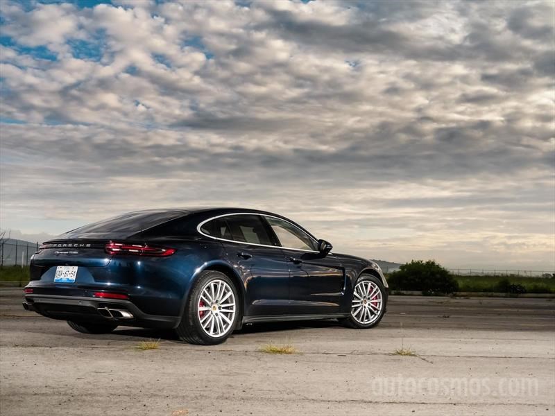 Porsche Panamera Turbo 2017