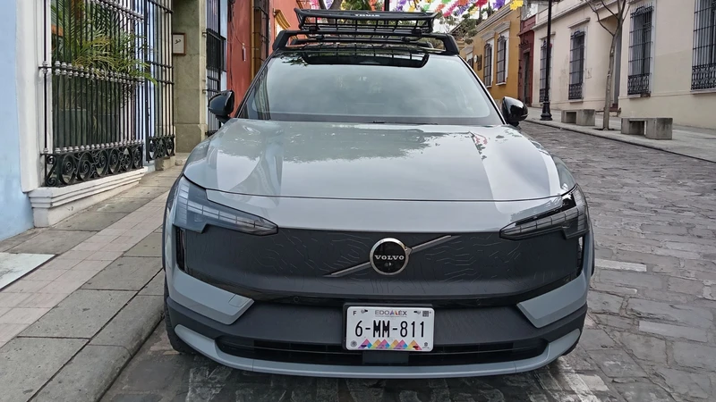 Volvo EX30 Cross Country 2026 primer contacto