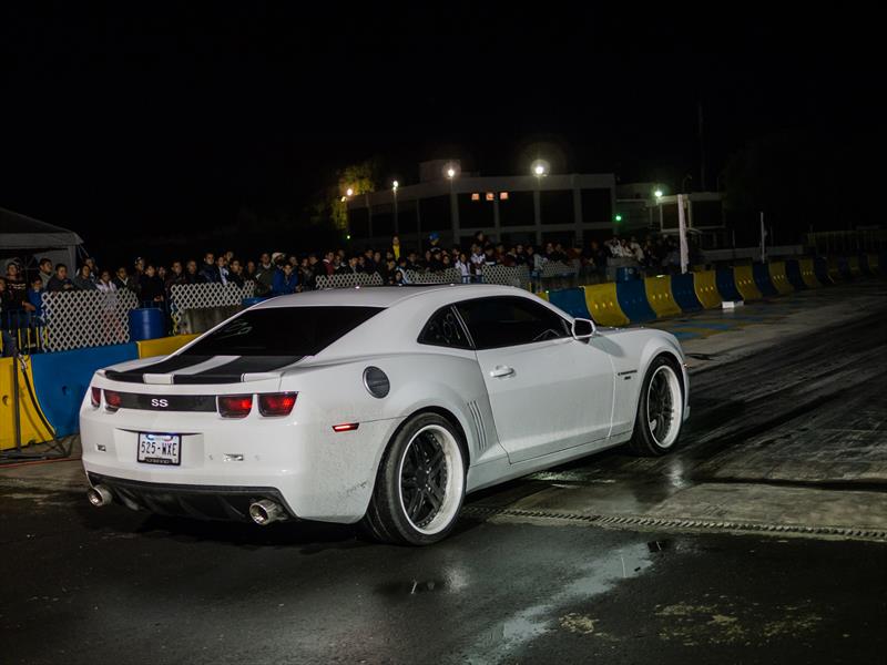 Arrancones nocturnos en Centro Dinámico Pegaso