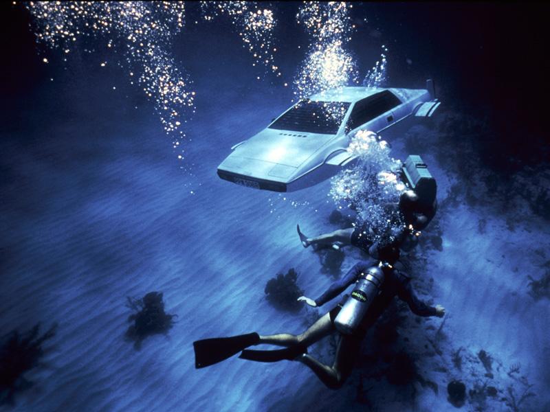 Top 10: Lotus Esprit S1 de James Bond