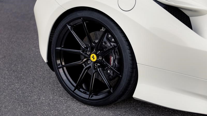Ferrari Ferrari F8 Tributo por Novitec