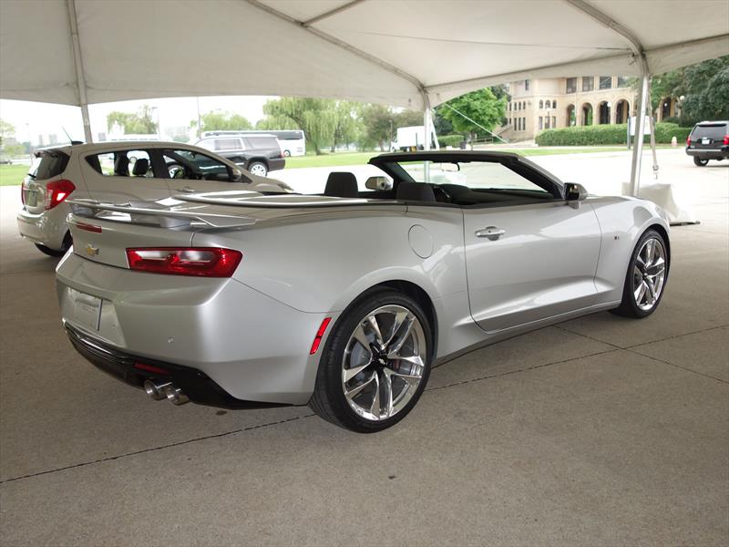 Chevrolet Camaro Convertible 2016