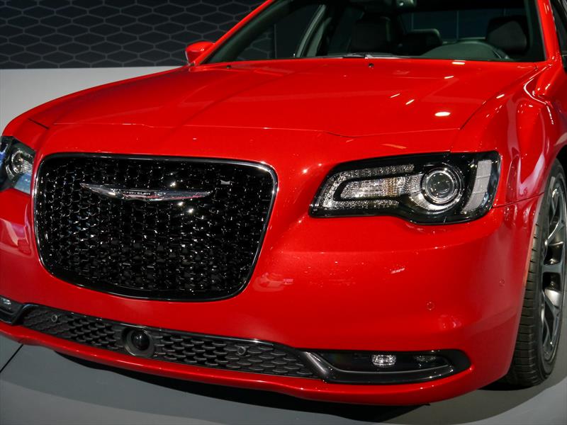 Chrysler 300 2015