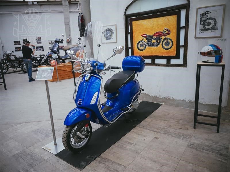 Vintage Moto Art 2018