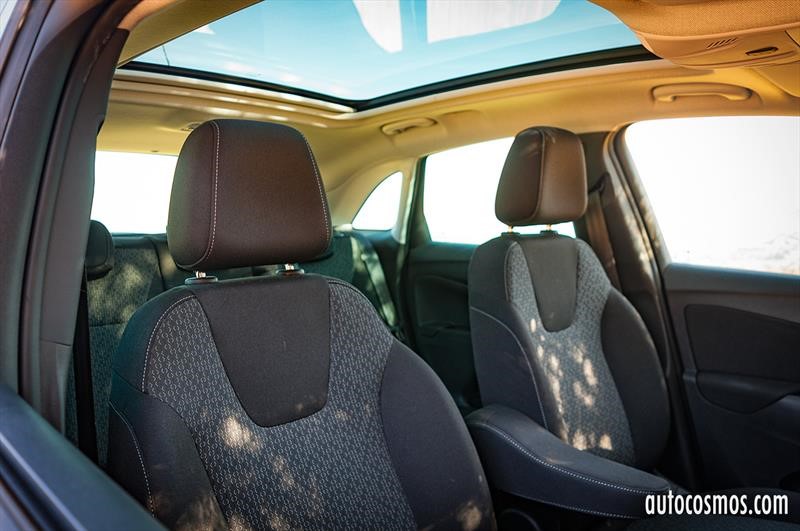 Test Drive: Opel Crossland X 2018
