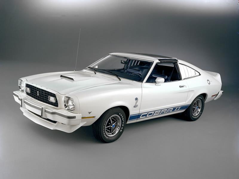 Mustang 50 años: 1978 regresan las versiones Cobra