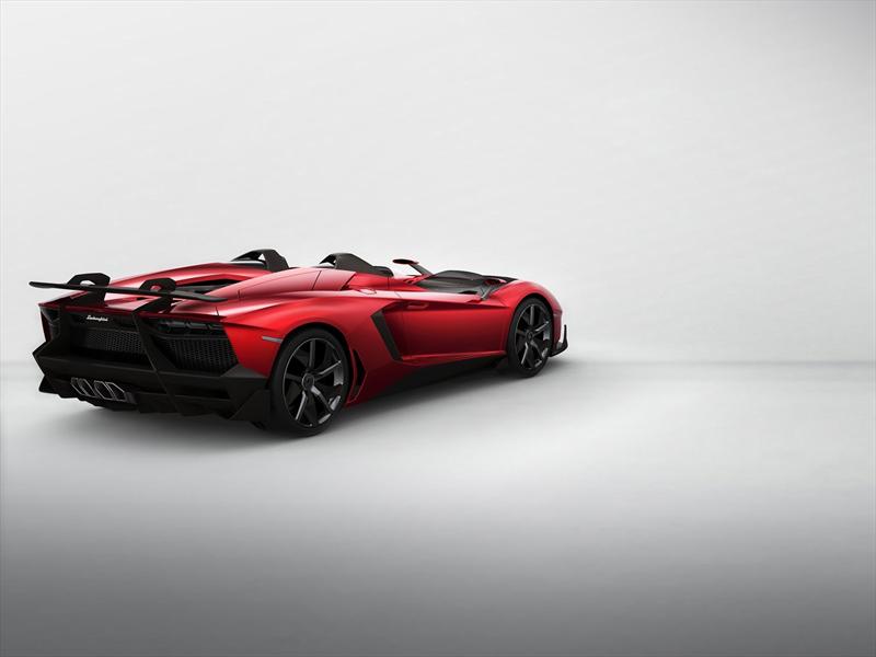 Top 10: Lamborghino Aventador J