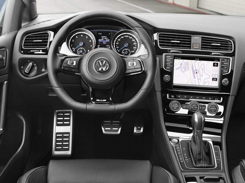 Volkswagen Golf R 2015