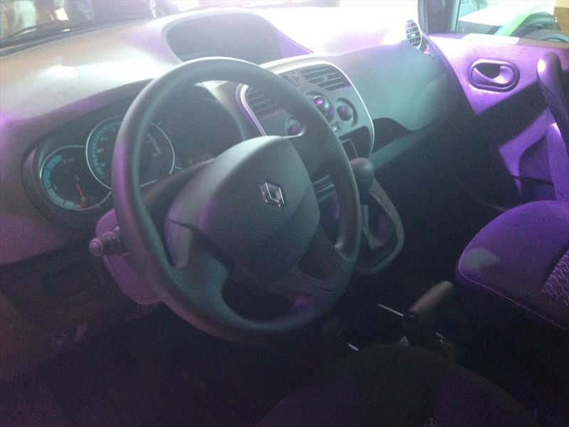 Nuevo Renault Kangoo, Twizy, Koleos y Safrane 2014