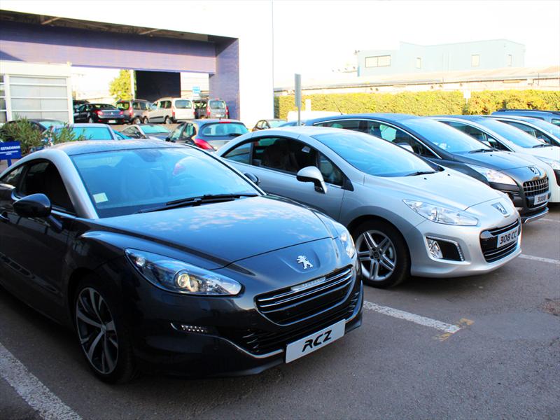 Peugeot Chile Lanzamiento gama GPS 2013