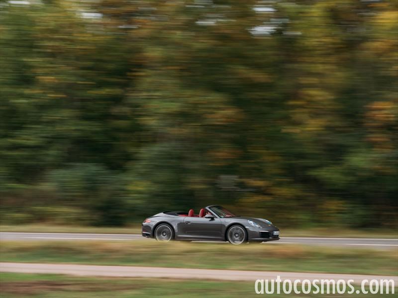 Porsche 911 Carrera 4 Cabriolet 2017