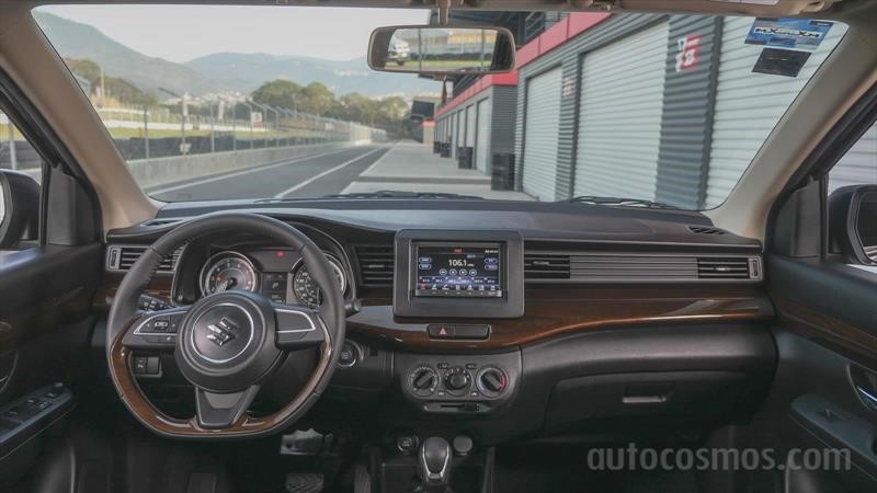 Suzuki Ertiga - Tablero