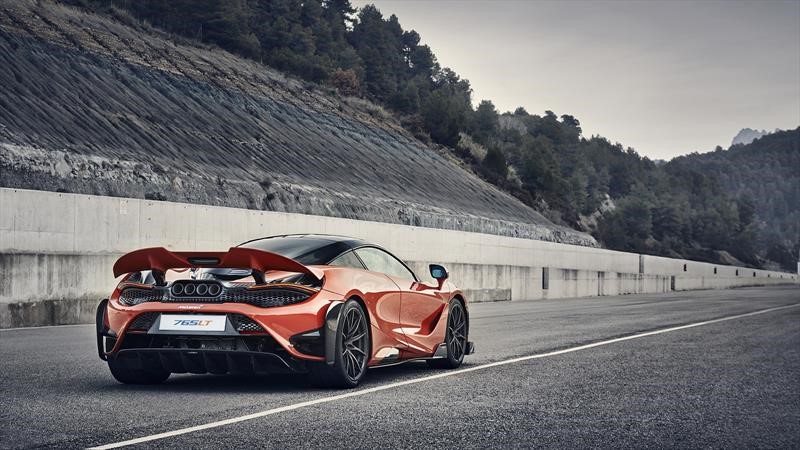 McLaren 765 LT 2021