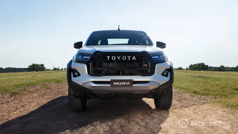 Nueva Toyota Hilux GR Sport IV