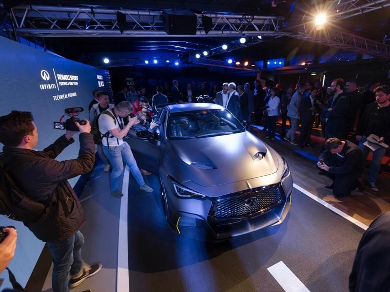 Infiniti Project Black S Prototype