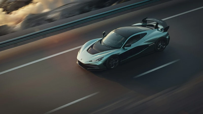 Rimac Nevera R 2025