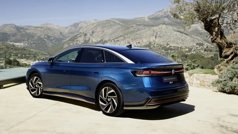 VW ID.7 debuta el sucesor eléctrico del Passat