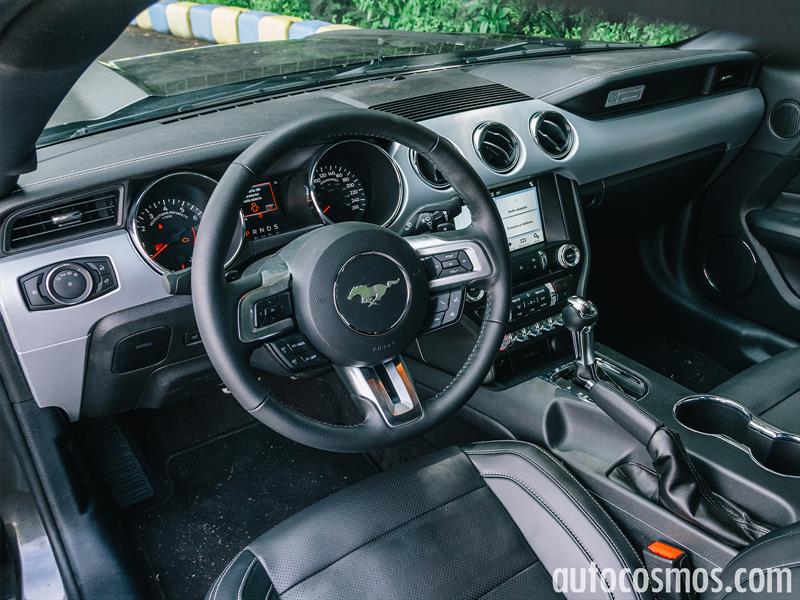 Ford Mustang EcoBoost 2016