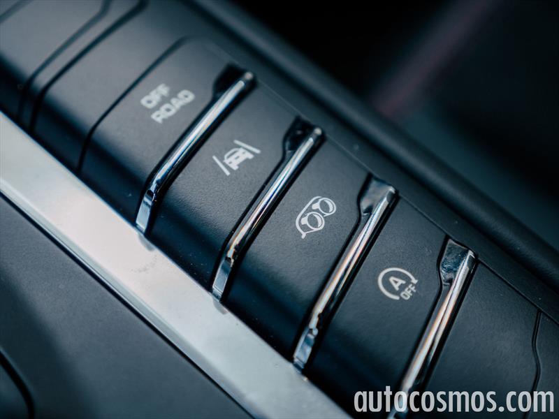 Porsche Macan GTS 2016