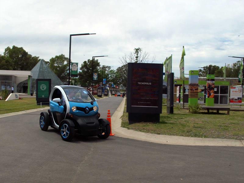 Manejamos el Renault Twizy
