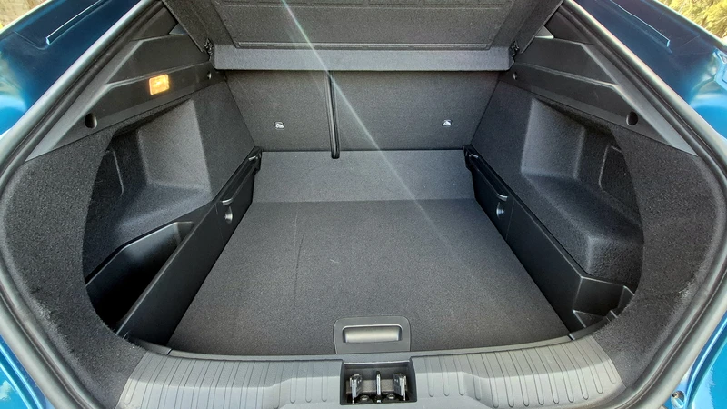 Test Drive Renault Arkana E-Tech Hybrid