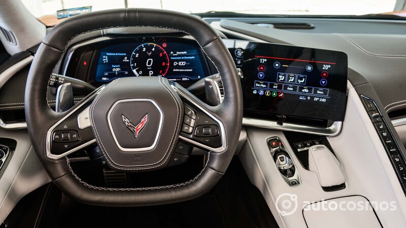 Corvette Stingray Convertible 2021 a prueba