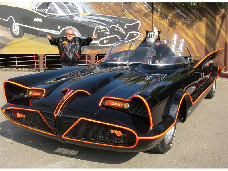 Se subastó el Batimóvil